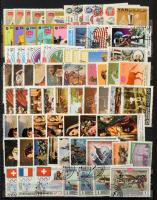 Sok száz arab motívum bélyeg sorokkal, néhány blokkal 10 lapos A4-es spirálos berakóban