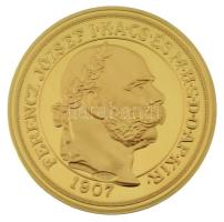 DN "A legértékesebb magyar érmék - Ferenc József 100 Koronásának replikája" aranyozott Cu emlékérem kapszulában, "COPY" jelzéssel (40mm) T:PP