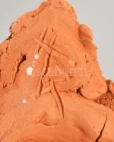 Harmatiné Péter Kati: Kislányának olvasó anya kétalakos kerámia szobor. Hozzá a művész alkotásairól ...