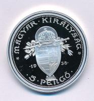 DN "A legértékesebb magyar érmék - Az 1938-as Szent István 5 Pengős replikája" ezüstözött Cu emlékérem kapszulában, "COPY" jelzéssel (40mm) T:PP