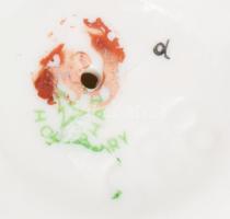 Hollóházi homokozó ovis kislány, kézzel festett, jelzett, hibátlan m: 10 cm