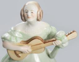 Herendi Déryné. Jelzett, hibátlan, alján firkával, m: 20,5 cm