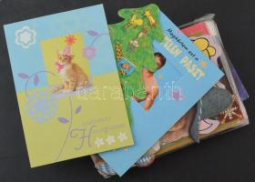 41 db MODERN nagyalakú karácsonyi és poén üdvözlőlap / 41 modern large-sized Christmas and humourt greeting postcards