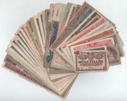 Vegyes, 37xklf Korona és Pengő bankjegytétel, közte: 1920. 20f + 50f + 100K + 1930. 20P + 1946. 100.000BP + 1946. 1.000.000AP vízjeles papíron, fordított címerrel T:F-Pr