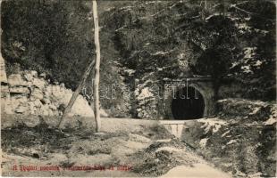 1911 Gyalár, Ghelari; A gyalári vonalon a Katzanás-hegy és alagút / railway tunnel (EB)
