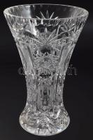 Magyar ólomkristály váza gazdag csiszolással, jelzés nélkül, hibátlan, m: 23,5 cm