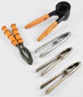 5 darab retro és régi diótörő, h: 18 cm alatt