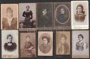 10 db hölgyeket ábrázoló vizitkártya, különféle műtermekből (közte Egey István, Debrecen; Berky Dezső, Szatmár; Carlo Zamboni, Fiume; stb.), változó állapotban