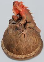 Kókusz persely, gyík figurával, m: 25 cm