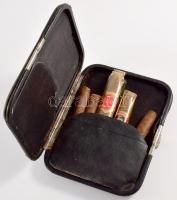 Régi bőr szivartartó szivarokkal