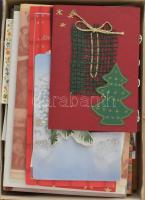 Kb. 750 db MODERN üdvözlőlap két dobozba rendezve: ünnepek, művészet, reklám, néhány dísztávirat, közte sok egyedi, kihajtható / Cca. 750 modern greeting postcards in 2 boxes