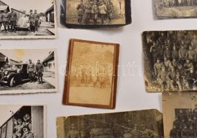 Szép I. és II. világháborús militária tétel 10 db katonai fotó, benne csoportképek, házasúló katonák...