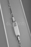 Ezüst (Ag) gyermek figaro karkötő, jelzett, h: 15 cm, nettó: 2,1 g