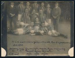 1926 Iskolai labdarúgó csapat tagjai, feliratozott fotó