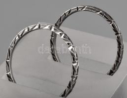 Ezüst (Ag) mintás creole fülbevalópár, jelzett, d: 3,2 cm, nettó: 3,3 g