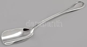 Ezüst (Ag) fűszerkanál, jelzett, h: 12,9 cm, nettó: 14,8 g