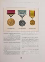 Kerrigan, Evans: American Medals and Decorations. 1990, Mellard Press. Kiadói kartonált kötés, papír...