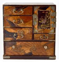 Ékszerszerkrény. Antik keleti, buddhista motívumokkal, közötte svastikával díszített. Lakkozott fa, ...