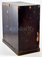 Ékszerszerkrény. Antik keleti, buddhista motívumokkal, közötte svastikával díszített. Lakkozott fa, ...