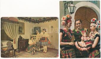 23 db MODERN népviseletes képeslap / 23 MODERN postcards with traditional costumes, folklore
