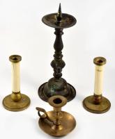 4 darab gyertyatartó, közte sétáló gyertyatartó