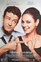 2011 Barátság extrákkal, magyar filmplakát, papír, feltekerve, lapszéli apró szakadásokkal és gyűrődésekkel, 97,5x68 cm