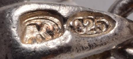 Ezüst (Ag) bross és fülbevaló, jelzett, bruttó 7,4g