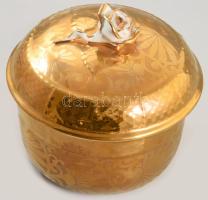 Koszorúsné aranyozott bonbonier. Jelzett, d: 13 cm, m: 11,5 cm