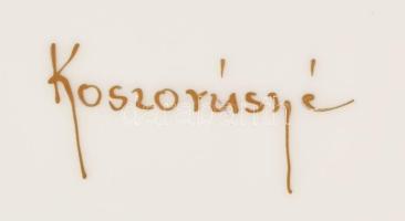 Koszorúsné aranyozott bonbonier. Jelzett, d: 13 cm, m: 11,5 cm