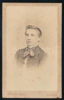 cca 1870 Elegáns fiatalember portréja, vizitkártya Letzter junior kassai műterméből, 10x6,5 cm