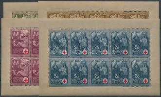 1942 Vöröskereszt (I.) teljes ívsor (20.000) (8f folt, kis saroktörés / spot, folded corner, 12f betapadás / gum disturbance)