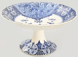 Fischer Ignác "Emma" mintás talpas kínáló. Jelzett, sérüléssel, 23,5 cm, m: 13 cm