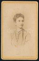 cca 1870 Fiatal hölgy portréja, vizitkártya Doctor és Kozmata pesti műterméből, 10x6,5 cm