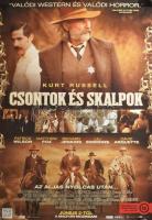 2016 Csontok és skalpok. Filmplakát, papír, feltekerve, lapszéli apró gyűrődésekkel, 98x68 cm