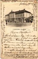 1902 Jászberény, Városháza, cukrászda, Brünauer üzlete és saját kiadása (szakadás / tear)