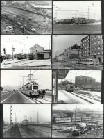 1974 és 1984 között készült felvételek a budapesti villamosokról, 13 db vintage ezüstzselatinos fotó, datált minden kép, 9x14 cm