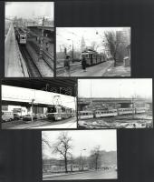 1974 és 1984 között készült felvételek a budapesti villamosokról, 13 db vintage ezüstzselatinos fotó...