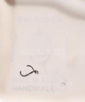 Tehén és csibe alakú tejkiöntő, h: 19 cm, m: 9 cm