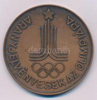 DN (1980 k.) "Aranyjelvényesek az Olimpiára / A KISZ Központi Bizottsága" kétoldalas bronz emlékérem, "0019" számozással (70mm) T:XF, patina, karc
