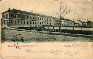 1901 Kassa, Kosice; Tüzérlaktanya a Sörház utcával. László Béla kiadása / artillery barracks, street (EB)