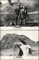 cca 1989 előtt készült, "A préri" című angol-francia-román film jelenetei és szereplői, 13 db vintage produkciós filmfotó (vitrinfotó, lobbyfotó) ezüst zselatinos fotópapíron, a használatból eredő (esetleges) kisebb hibákkal, 18x24 cm