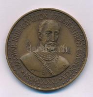 Kiss Sándor (1925-1999) 1982. "J. M. (Jurisich Miklós) - Magyar Éremgyűjtők (MÉE) Szombathelyi Csoportja / Kőszeg 1522-1982" kétoldalas bronz emlékérem ábrázolásával (42,5mm) T:AU Adamo SH2