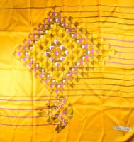 Christian Dior sárga alapon mintás kendő, 75x75 cm