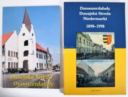 Dunaszerdahely - Dunajska Streda - Niedermarkt 1898-1998. Dunaszerdahely, 1998. Lilum Aurum, 155 + (10)p. Gazdag képanyaggal illusztrált. Kiadói papírkötésben + Dunaszerdahely Dunaszerdahely, 2000. 40p. Gazdag képanyaggal illusztrált. Kiadói papírkötésben