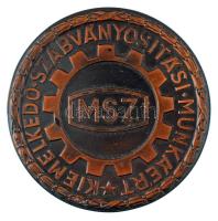 DN (~1970) "Magyar Szabványügyi Hivatal / MSZ - Kiemelkedő Szabványosítási Munkáért" kétoldalas bronz plakett (70mm) T:AU