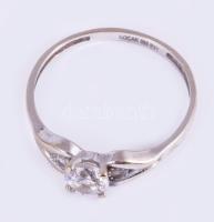 Fehérarany (Au) 14K gyűrű 0,25K + kisebb církónokkal. jelzett m: 56, 1,7 g