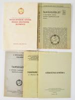 Magyar Honvédelmi Szövetség belső használatra készült kiadványai, 6 db: Tanterv és utasítás az Általános Honvédelmi Oktatáshoz.; Tansegédlet a sorköteles tanfolyamok politikai foglalkozásvezetői részére.; Katonapolitikai helyzet 1979. tavaszán.; A Vörös Csillag Érdemrenddel kitüntetett Magyar Honvédelmi Szövetség országos közgyűlésének jegyzőkönyve.; stb. Bp., 1975-1989, MHSZ. Kiadói papírkötés, vegyes állapotban.