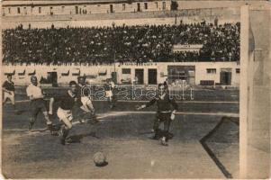 Partita di calcio fra Napoli e 2 Corpo / football match, football players, sport (EB)