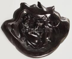 Erotikus Buddha szobor. Felültetve egyszerű Buddha szobor, alján rejtett erotikus jelenettel. Műgyan...