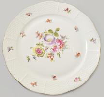 Herendi tányér. Kézzel festett, jelzett, lepattanással d: 25 cm